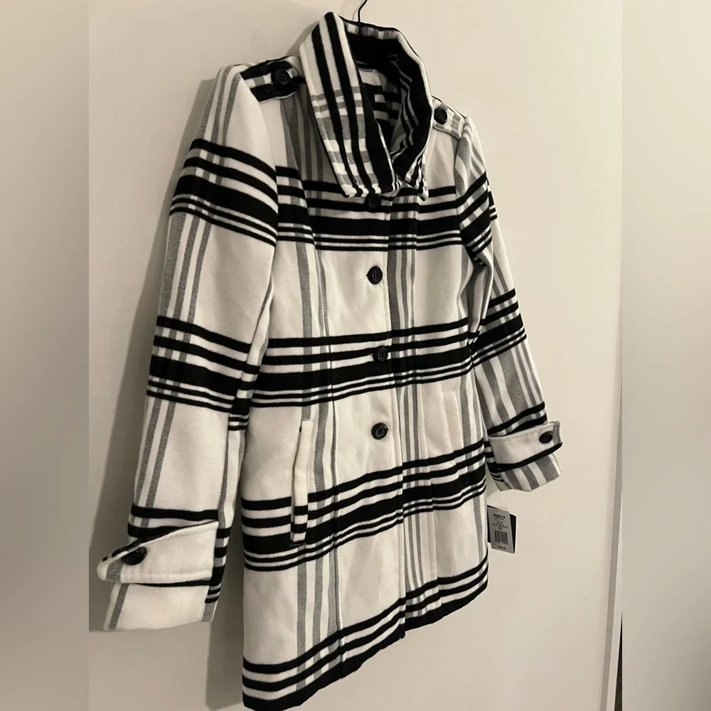 iZ Byer - Plaid Peacoat - Size Small - Picture 2 of 10